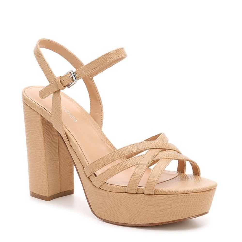 Marc Fisher Dulci Nude Platform Sandals NWT